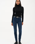 Ivy Copenhagen Alexa Ankle jeans – helfigur forfra på modell