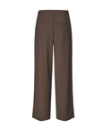 Daniello Pant i brun på modell, bukse fra MBYM hos Image Mandal