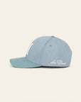 Baseball Cap Suede II nærbilde av detaljer, tilbehør fra Les Deux hos Image Mandal