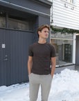 Norregaard Contrast T-shirt i brun, t-skjorte fra Les Deux hos Image Mandal