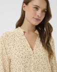 Edasz Dress i creme sort mini dots bakfra, kjole fra Saint Tropez hos Image Mandal