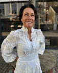 Aliah Needle Dress i blå stylet antrekk, kjole fra Ravn Ravn hos Image Mandal