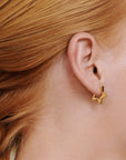 Vilda - Star Hoop Earrings Stainless Steel sett fra siden, tilbehør fra Timi Of Sweden hos Image Mandal