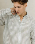 Renato Ls Shirt i Olive, skjorte fra Urban Pioneers hos Image Mandal