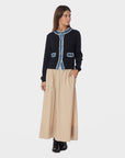 Zelma Knit Denim Cardigan i marineblå bakfra, cardigan fra Neo Noir hos Image Mandal