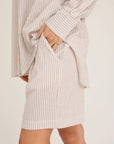 Sonja New Shorts i sand i bomull, shorts fra A-view hos Image Mandal