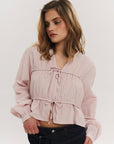 Indiana String Blouse i vasket rosa rutete sett fra siden, bluse fra Once Untold hos Image Mandal