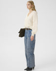 debbie cardigan i egret, cardigans fra Gestuz, stylet – Image Mandal