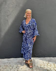 beco navy i - - - -, kjole fra Oneseason, sett fra siden – Image Mandal
