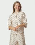 Camile Print Blouse i creme, bluse fra Neo Noir, bakfra – Image Mandal