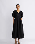 Poppycc Pleat Dress i sort, kjole fra Co'couture hos Image Mandal