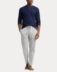L/s Henley-Sleep-Top i navy, overdeler fra Polo Ralph Lauren, sett fra siden – Image Mandal