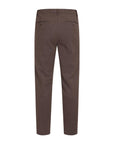 Finn Pants i brun bakfra, bukse fra Urban Pioneers hos Image Mandal
