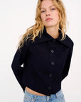 Andrea Sailor Jacket i mørkeblå sett fra siden, blazer fra Ivy Copenhagen hos Image Mandal