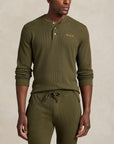 Long-Sleeve Henley Sleep Top i grønn bakfra, overdel fra Polo Ralph Lauren hos Image Mandal