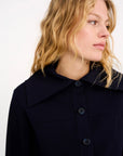 Andrea Sailor Jacket i mørkeblå bakfra, blazer fra Ivy Copenhagen hos Image Mandal