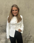Keke Blazer i White, blazer fra Urban Pioneers hos Image Mandal