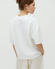 Emrys V -M T-shirt i hvit bakfra, t-skjorte fra MBYM hos Image Mandal