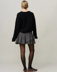 Astrid Rib Sweater i sort nærbilde av detaljer, genser fra Once Untold hos Image Mandal