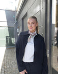 Andrea Sailor Jacket i marineblå detaljbilde, blazer fra Ivy Copenhagen hos Image Mandal