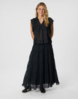 Jayla Voile Top i marineblå stylet antrekk, bluse fra Neo Noir hos Image Mandal