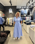 Terancc Stripe Pleat Dress på modell, kjole fra Co'couture hos Image Mandal