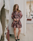 Aberto Big Flower Dress i sort bakfra, kjole fra Neo Noir hos Image Mandal
