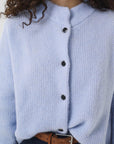 Alphagz Short Cardigan i centaurea mélange bakfra, cardigan fra Gestuz hos Image Mandal
