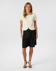 Tango Structure Top i hvit stylet antrekk, bluse fra Neo Noir hos Image Mandal