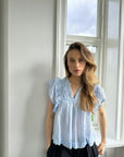 Jayla Voile Top i blå alternativt utsnitt, bluse fra Neo Noir hos Image Mandal