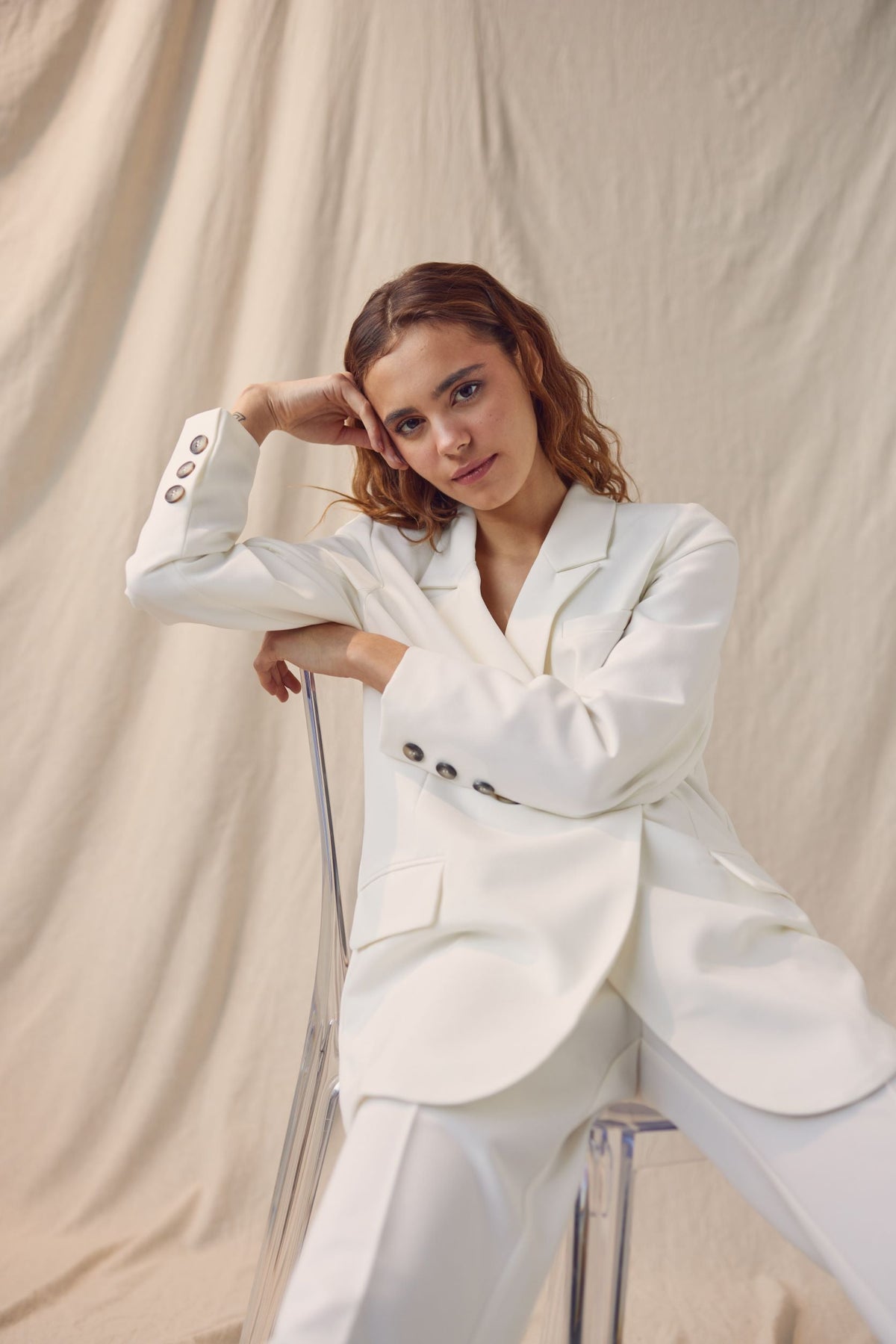 A-view Annali blazer – på modell, sittende
