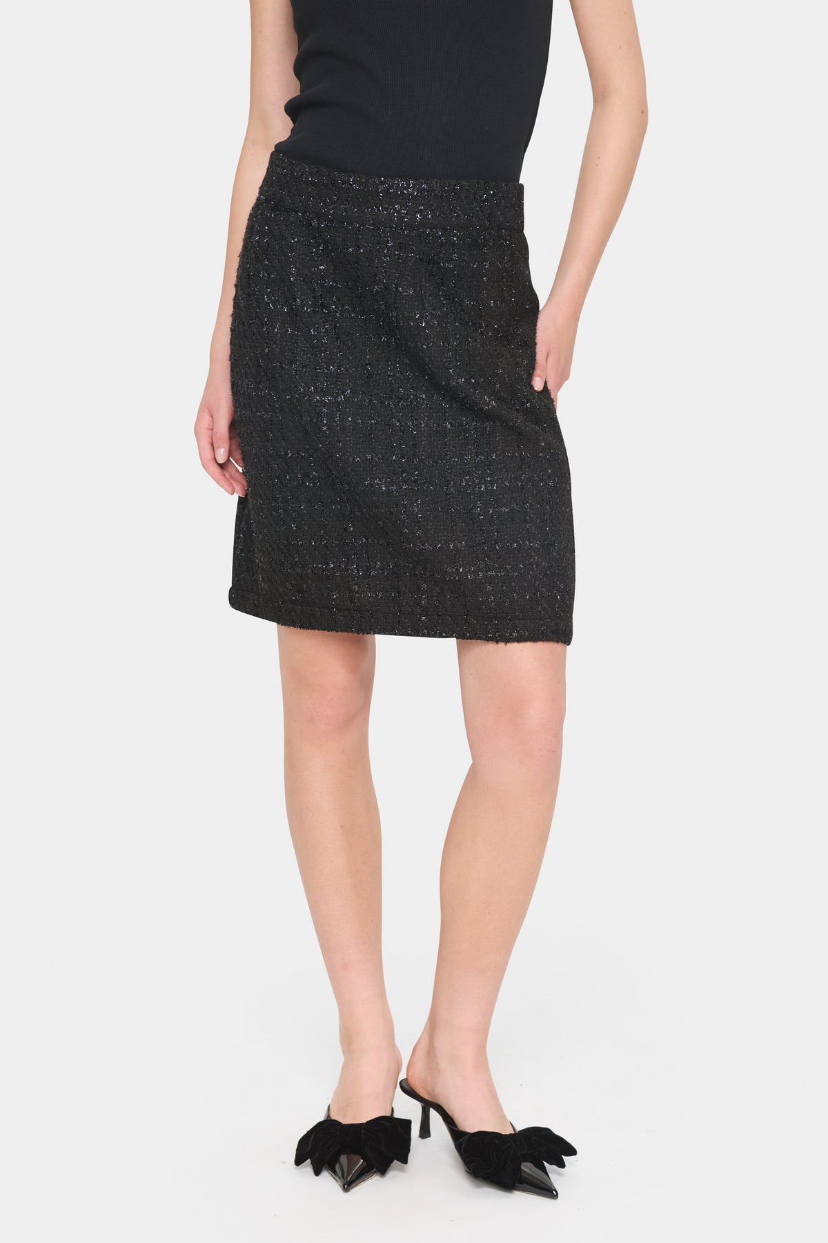 Saint Tropez Hennie skjørt – forfra på modell