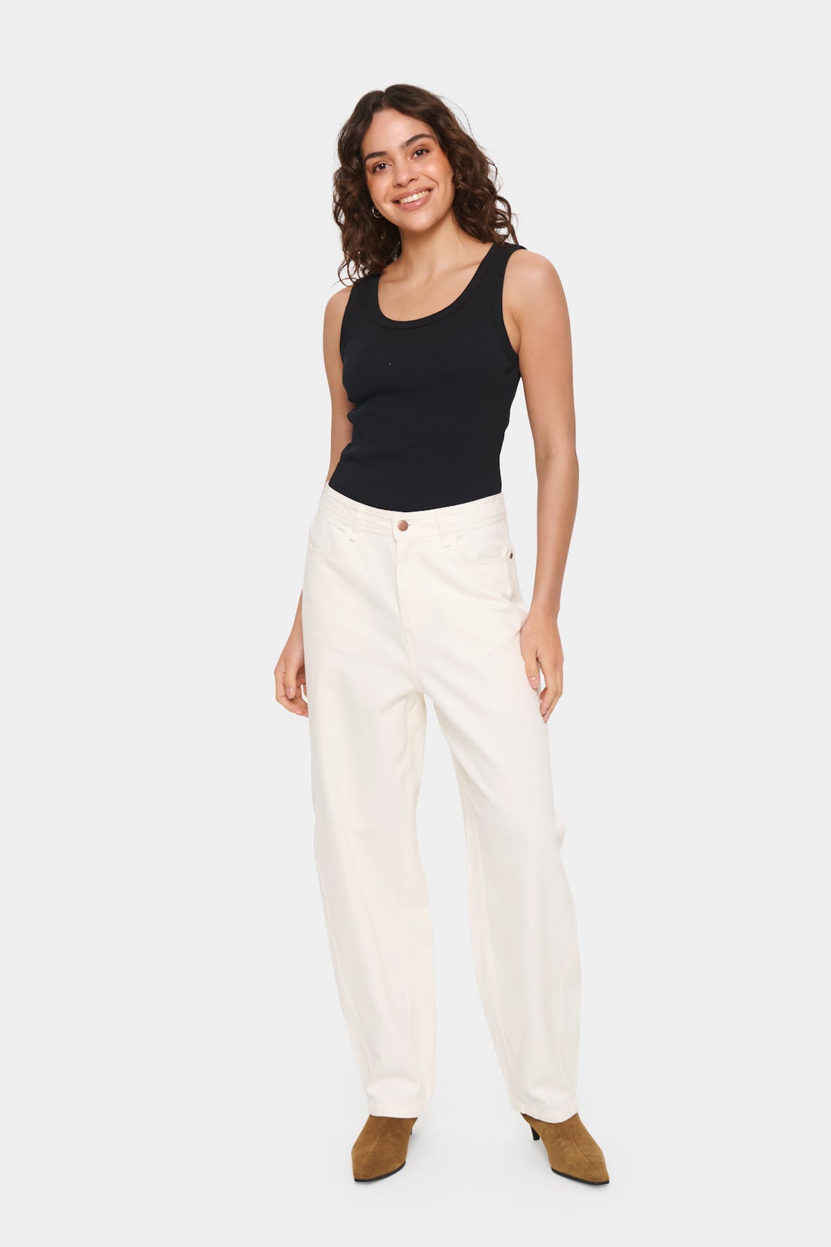 Saint Tropez Aster tanktopp – helfigur på modell