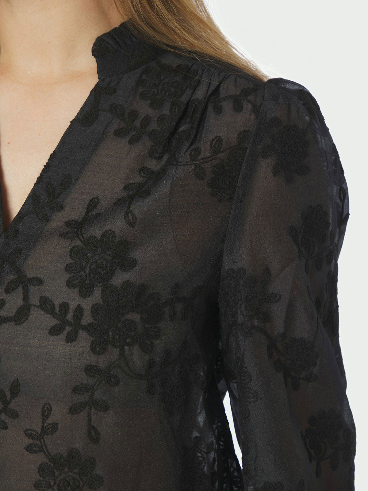 Amara Emb. Blouse