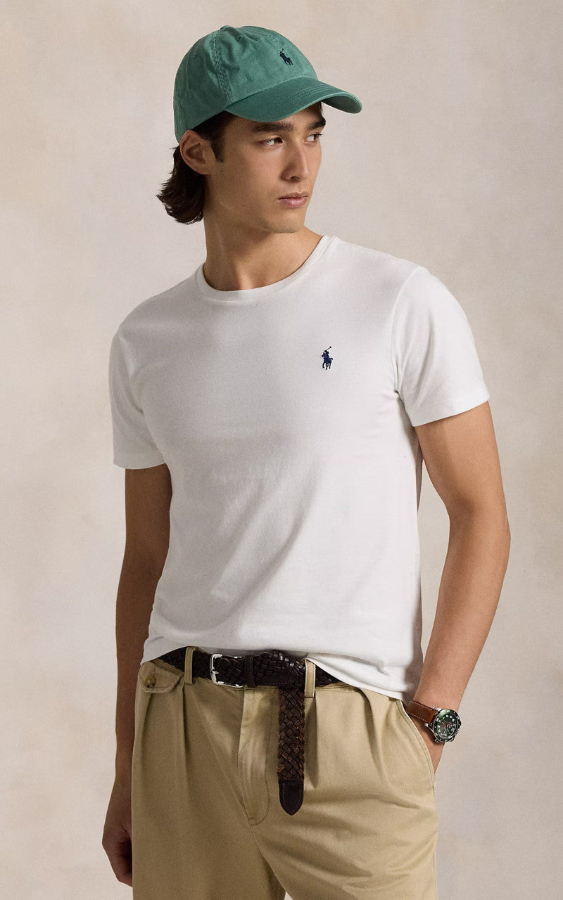 Polo Ralph Lauren Custom Slim Fit t-skjorte – halvfigur forfra på modell
