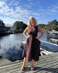 Tiffany Kjole i brun alternativt utsnitt, kjole fra Golightly hos Image Mandal