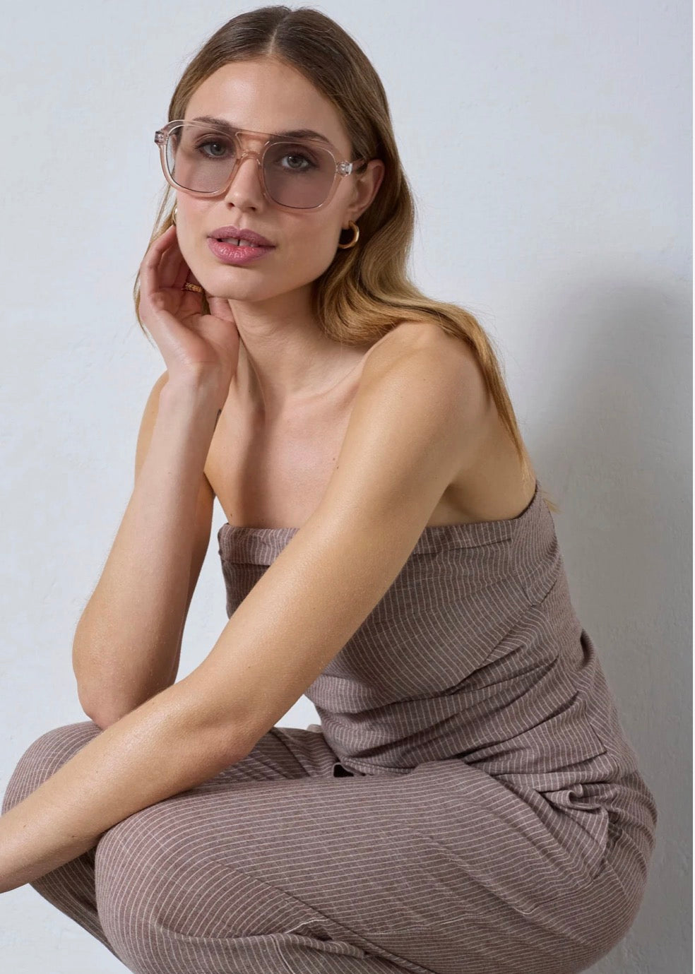 Jihocc Stripe Tube Top på modell, overdel fra Co'couture hos Image Mandal