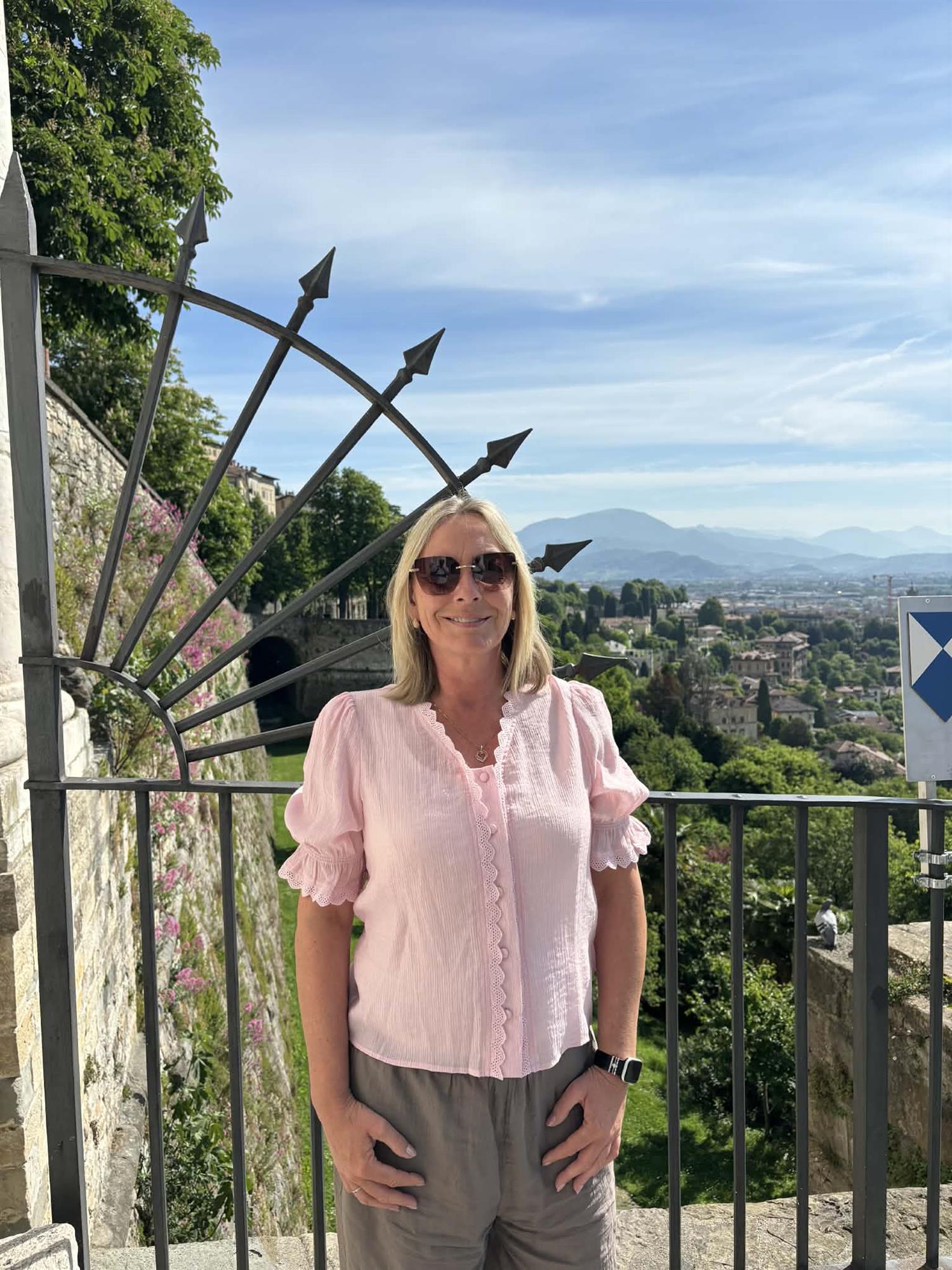 Kristelsz Shirt ekstra vinkel, skjorte fra Saint Tropez hos Image Mandal