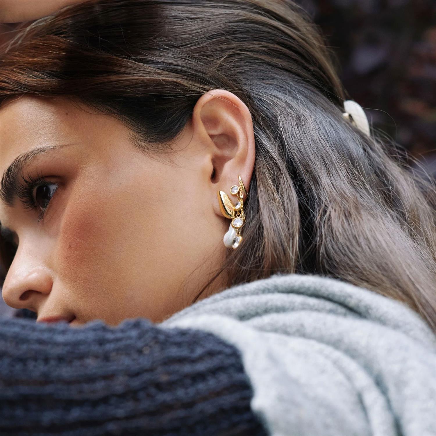 Joy - Elegant Stud Earrings Stainless Steel