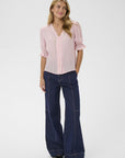Kristelsz Shirt i chalk rosa sett fra siden, skjorte fra Saint Tropez hos Image Mandal