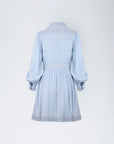 Kate Dress i blå nærbilde av detaljer, kjole fra Urban Pioneers hos Image Mandal