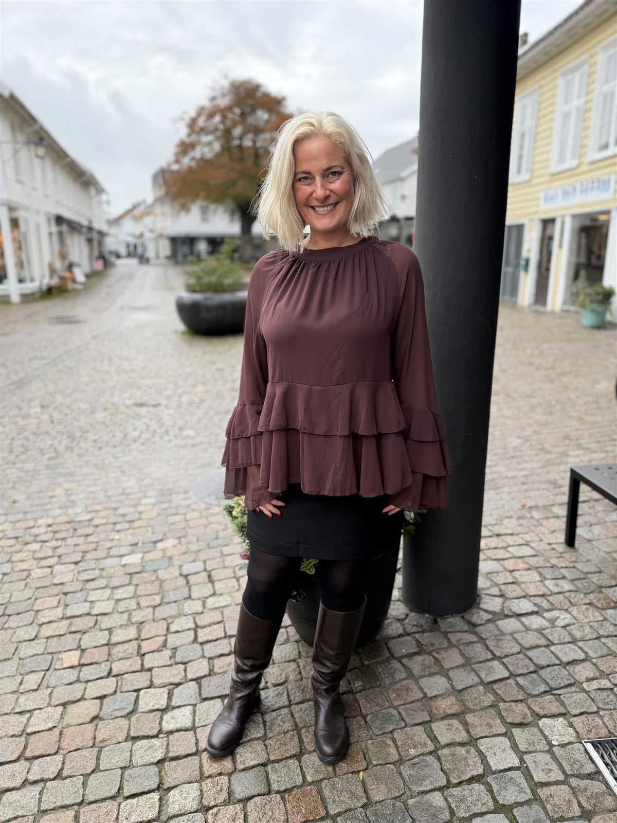 Venira M Blouse