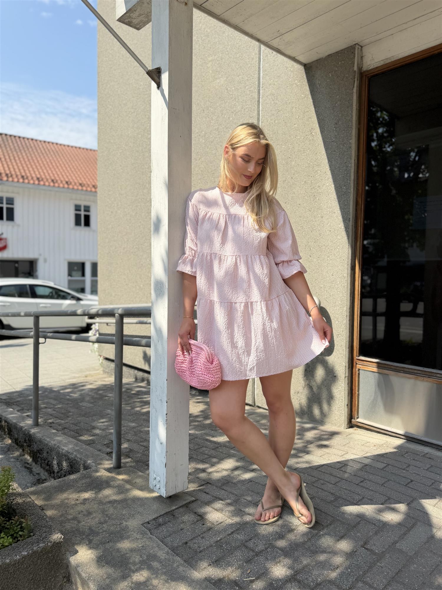 Indiana Dress i Washed Pink Checked fra Once Untold hos Image Mandal