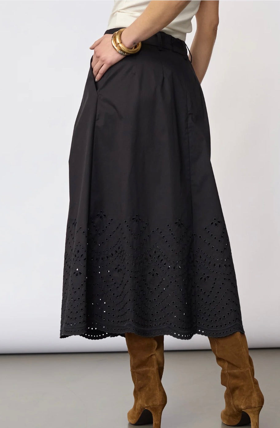 Poppycc Pleat Scallop Skirt