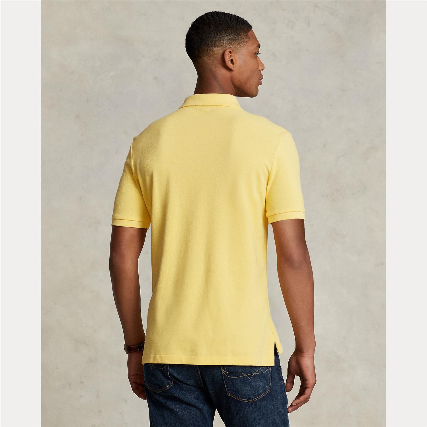 Custom Slim Knit Short-Sleeve Polo Shirt i gul ekstra vinkel, skjorte fra Polo Ralph Lauren hos Image Mandal