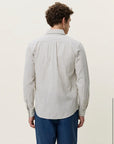 Cotton Linen Shirt i dark sand nærbilde av detaljer, skjorte fra Les Deux hos Image Mandal