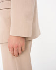 Andrea Essential Blazer i khaki bakfra, blazer fra Ivy Copenhagen hos Image Mandal