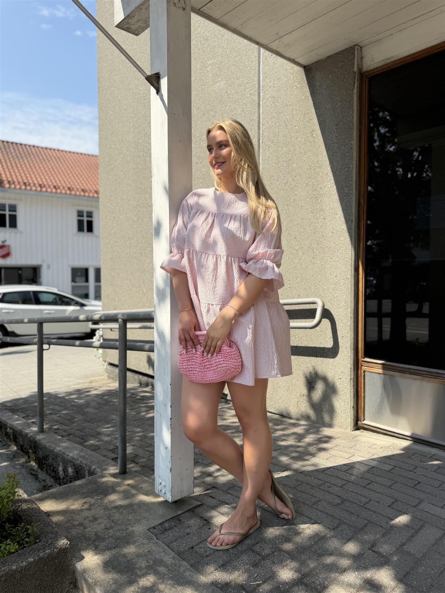 Indiana Dress i Washed Pink Checked fra Once Untold hos Image Mandal
