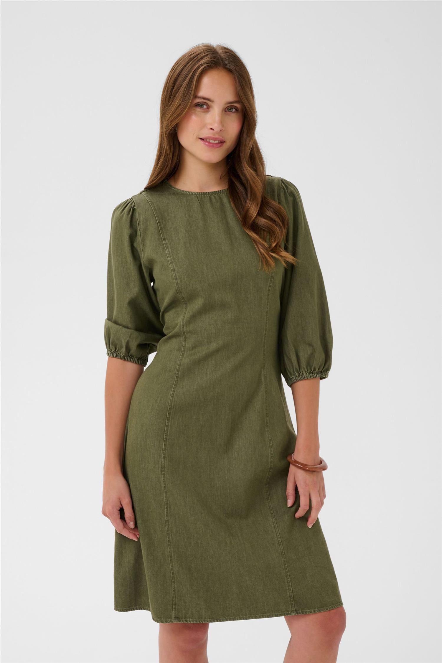 Titianasz Dress