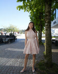Princess Lace Dress i rosa i bomull, kjole fra Golightly hos Image Mandal